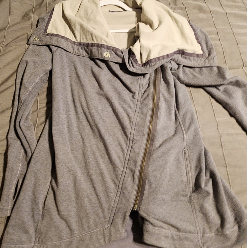 Lululemon Method Wrap - image 1